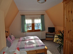 Pension Bergfreund im Fr&uuml;hling